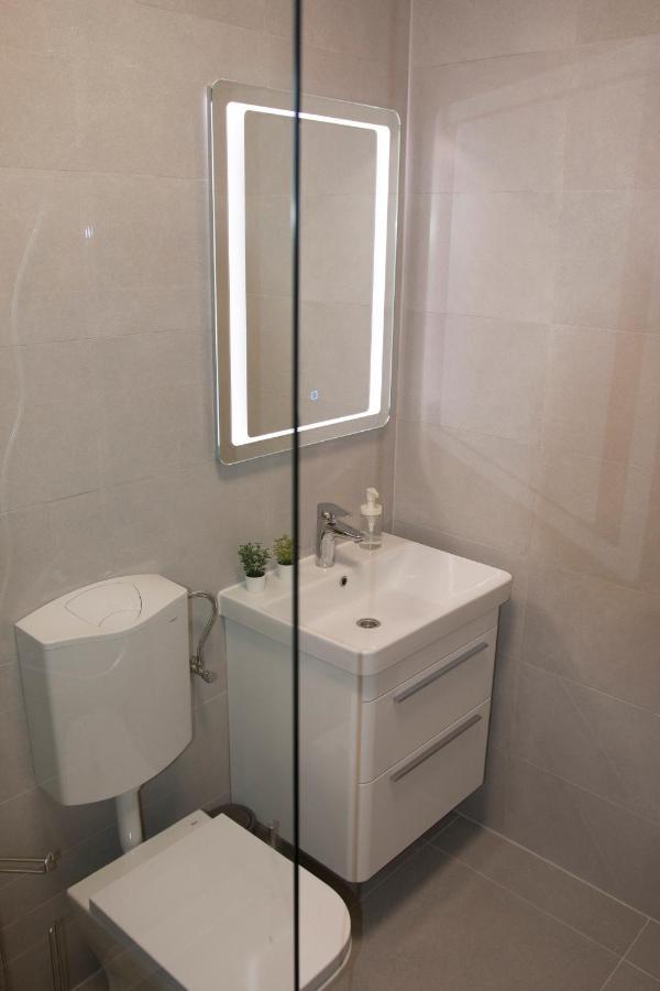 Memories Apartment Мостар Екстер'єр фото